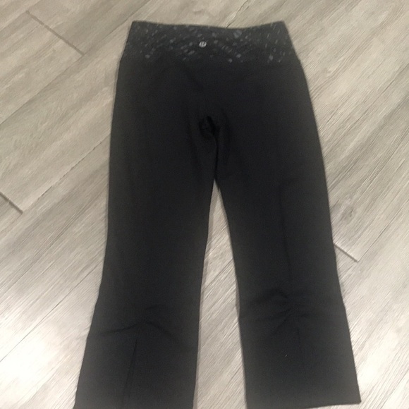 Lululemon Gather & Crow Crop II Dot Black Leggings - Picture 7 of 15